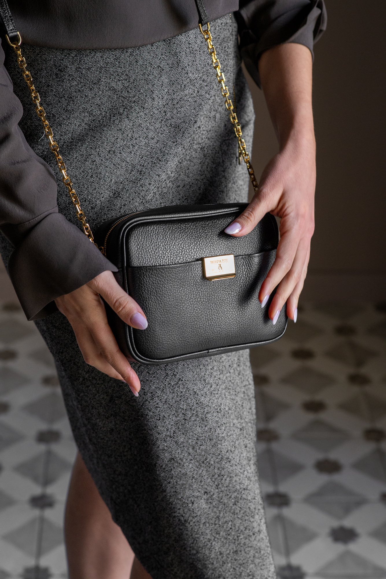 Borsa Crossbody in Pelle Patrizia Pepe Moro