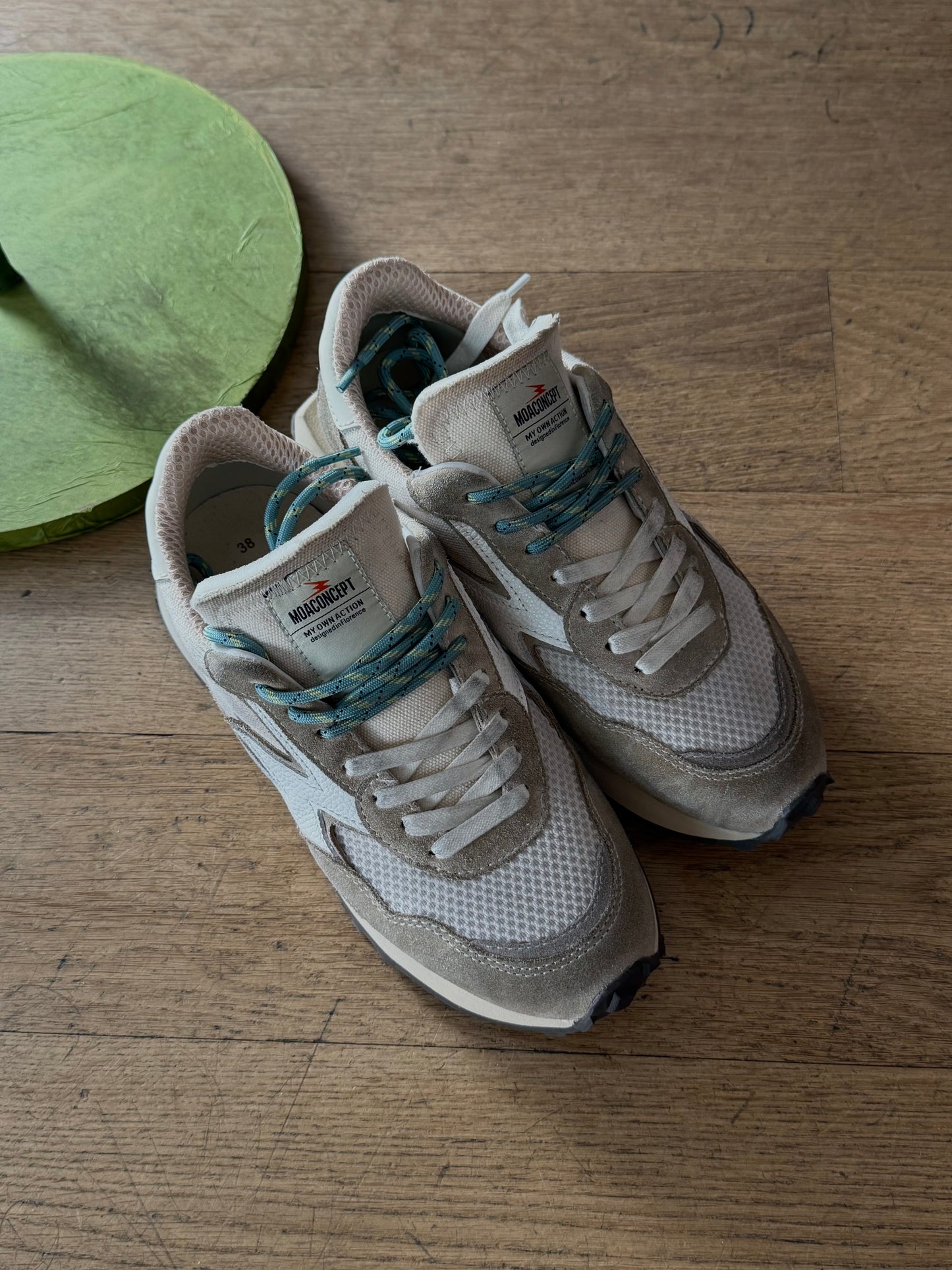 Sneaker Moaconcept – Urban Runner Color Sabbia