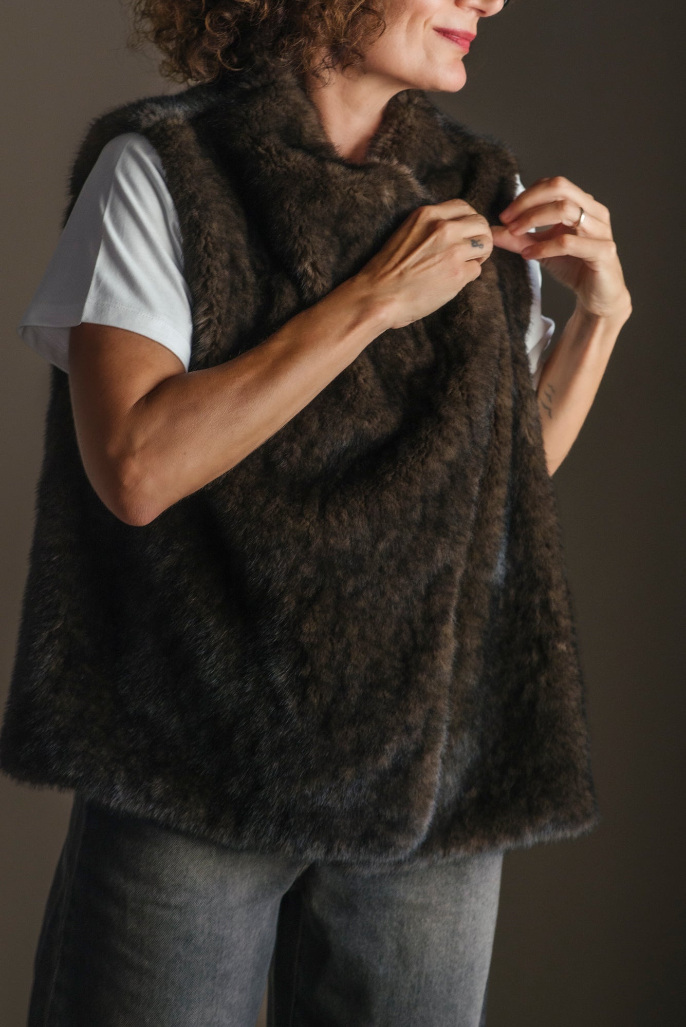 Gilet in ecopelliccia moro