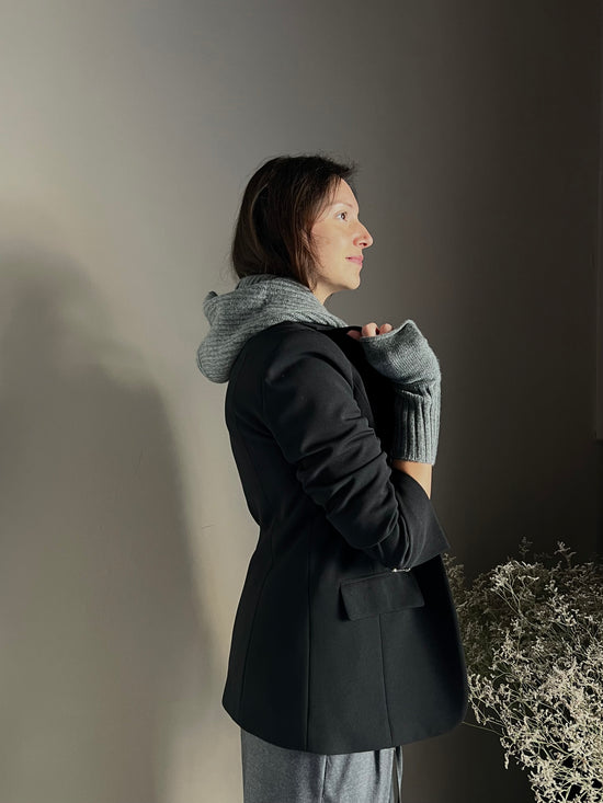 Cappuccio/balaclava in cashmere grigio