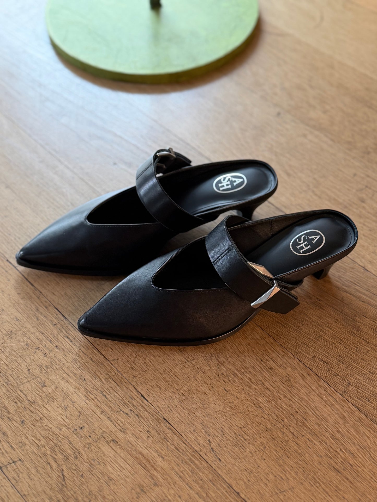 Sabot ASH in Pelle Nera