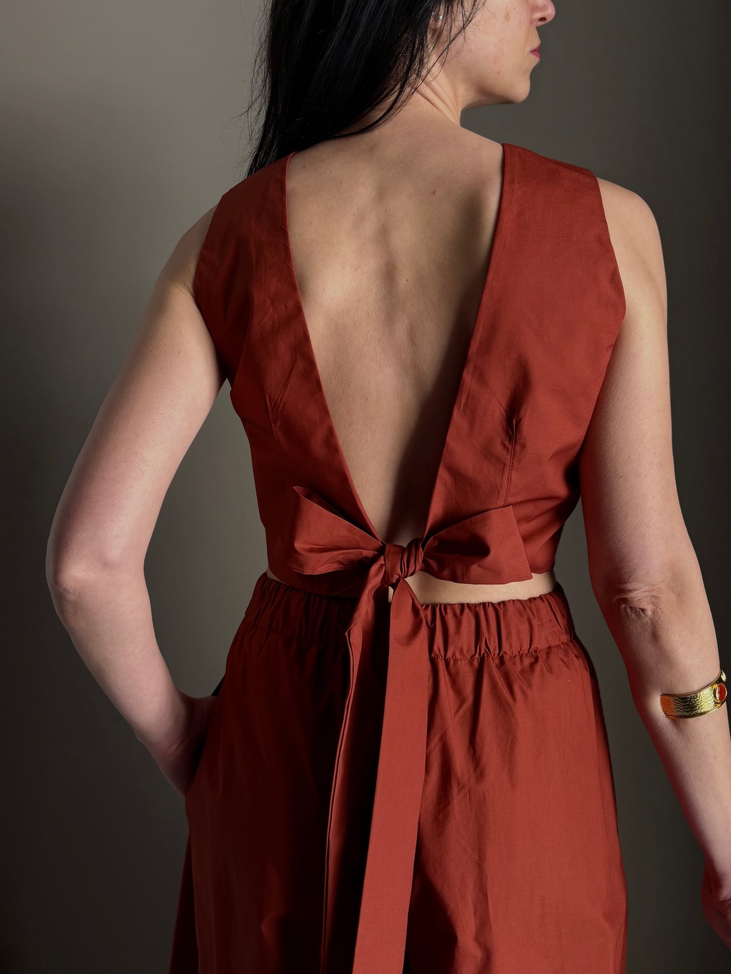 Top Cropped in Cotone So Allure – Color Mattone