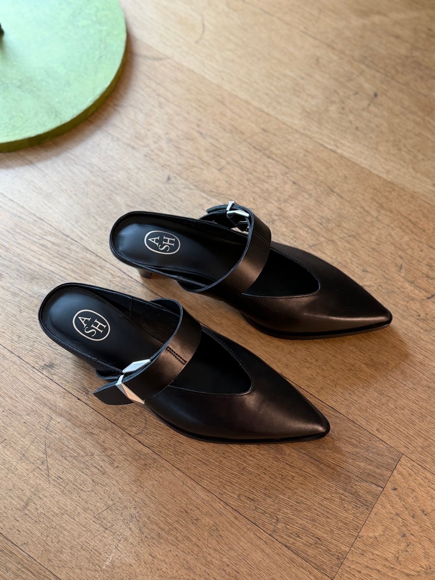 Sabot ASH in Pelle Nera