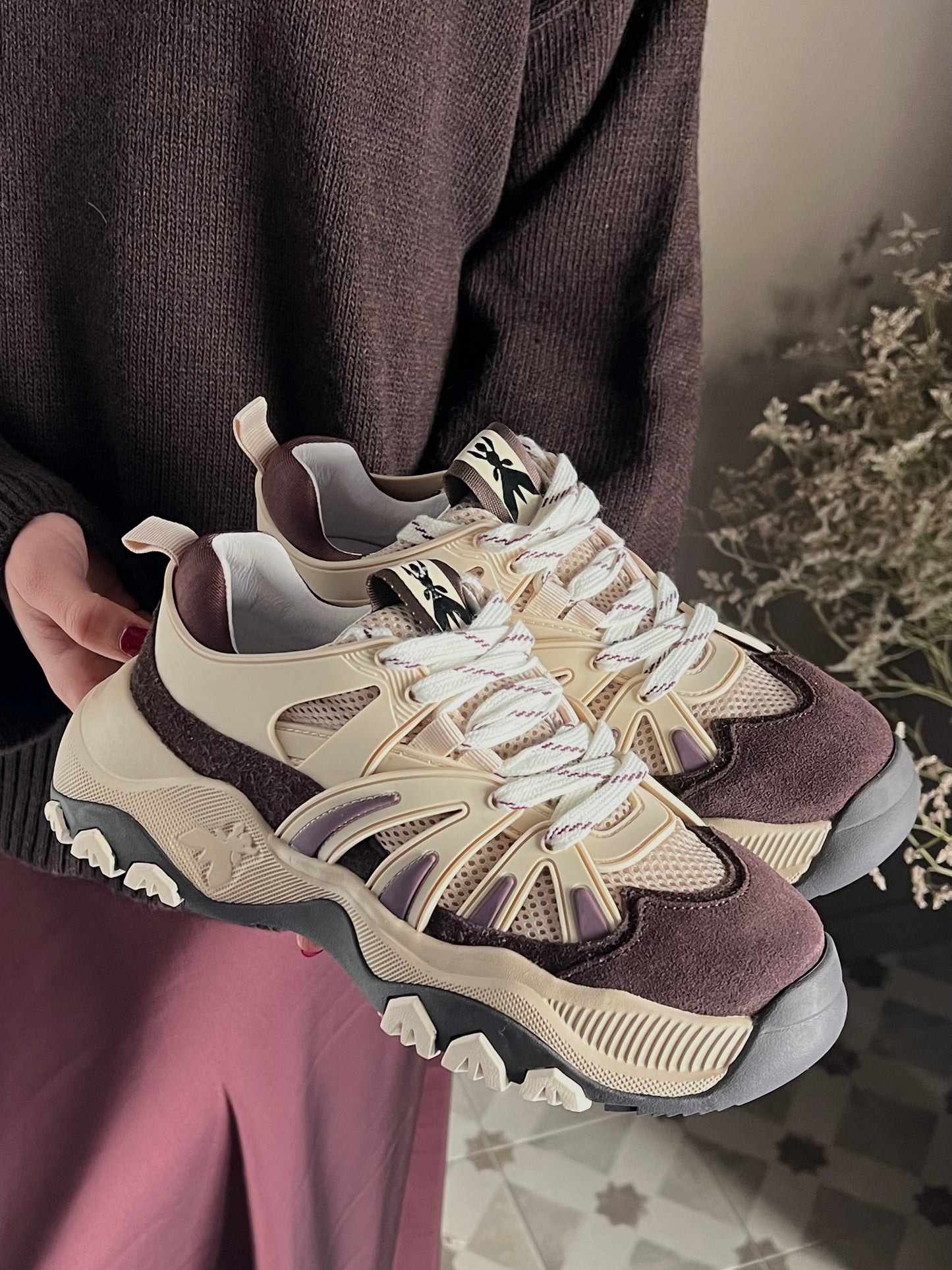 Sneakers running in pelle