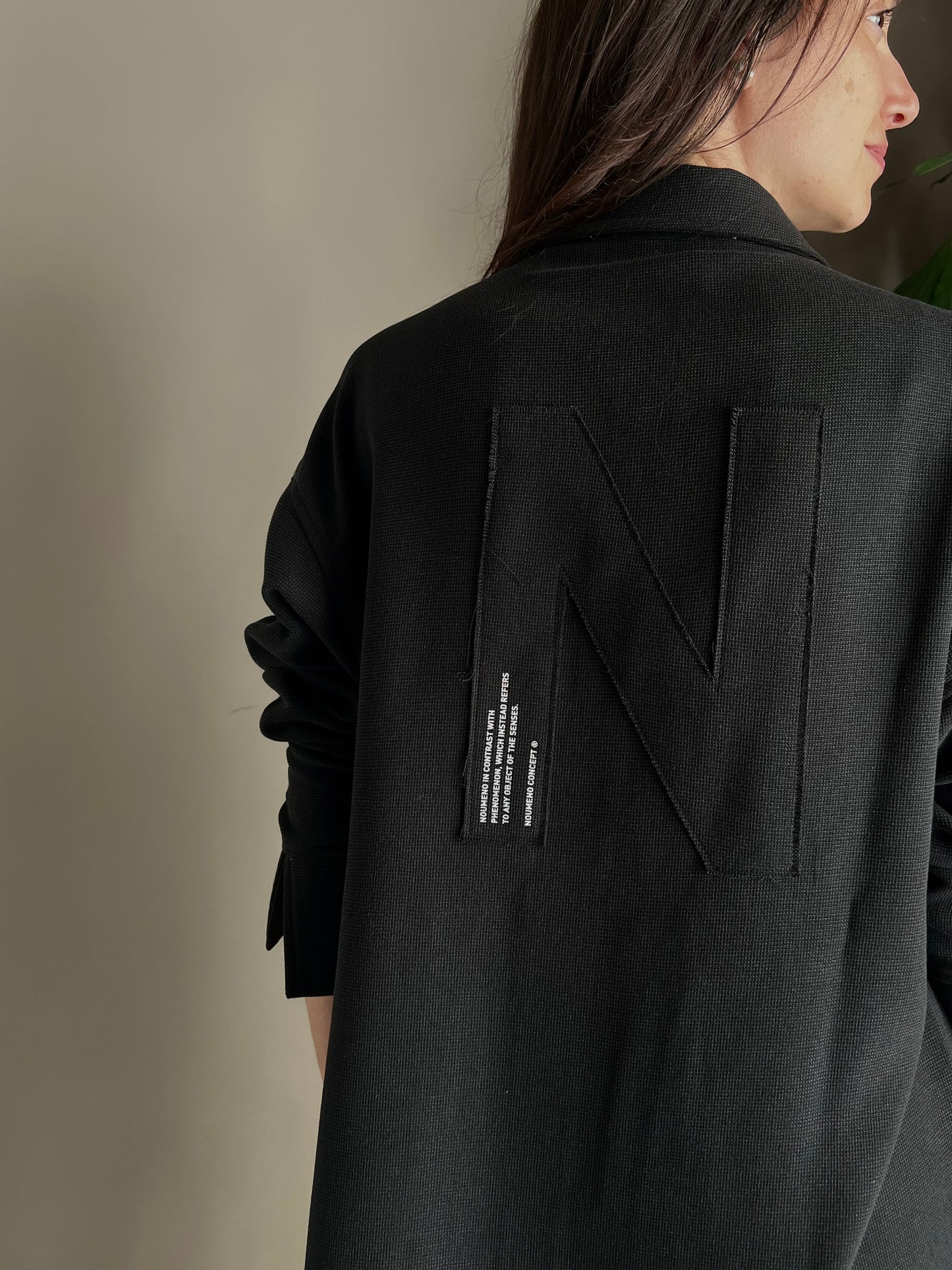 Camicia Noumeno Concept con Logo posteriore