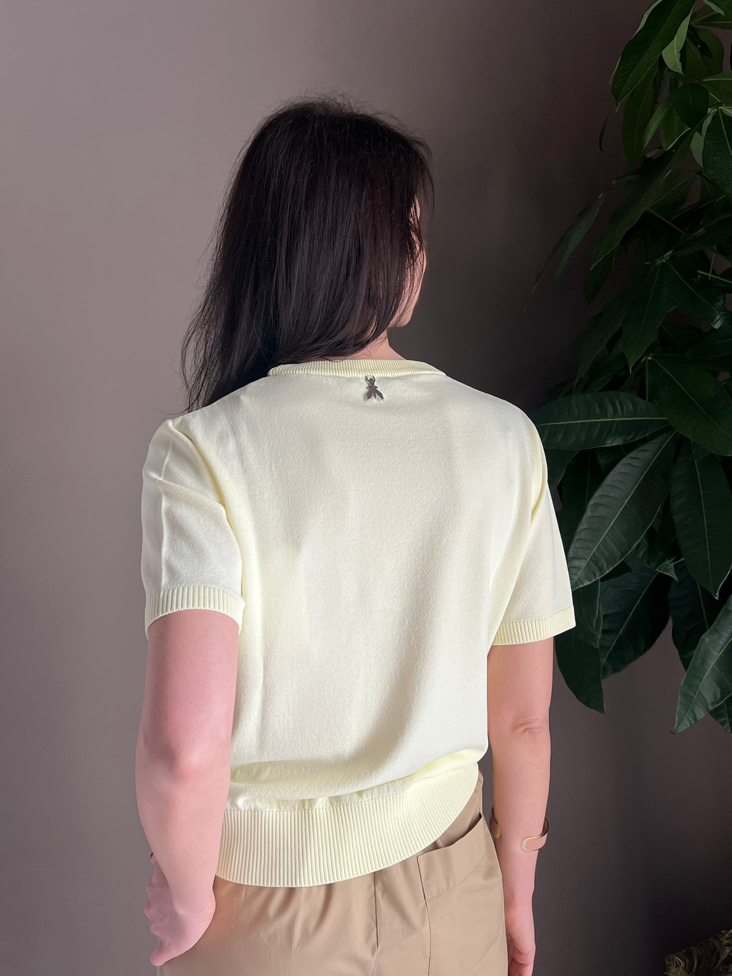 Maglia in viscosa manica corta giallo pastello