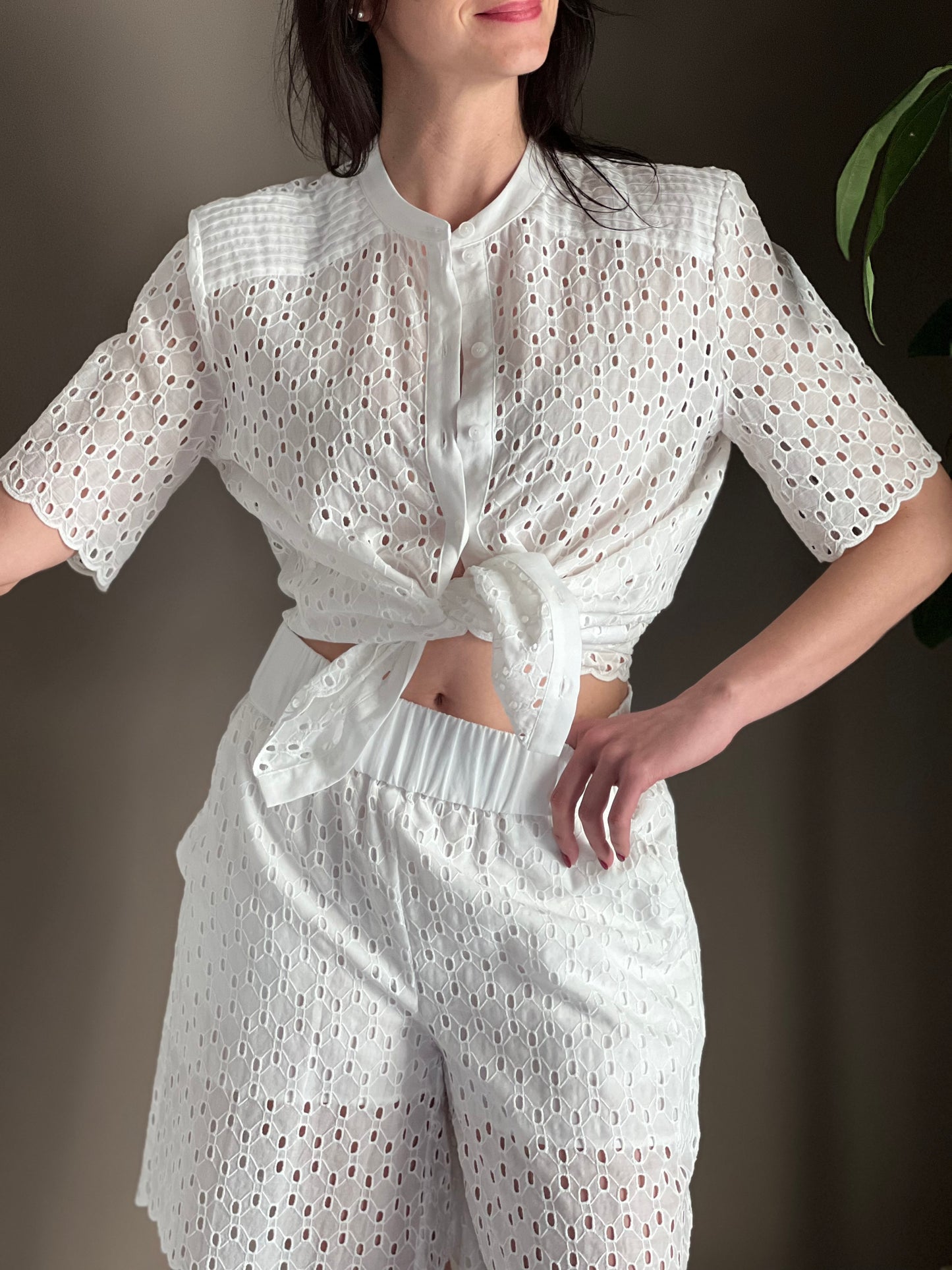 Camicia maniche corte in sangallo