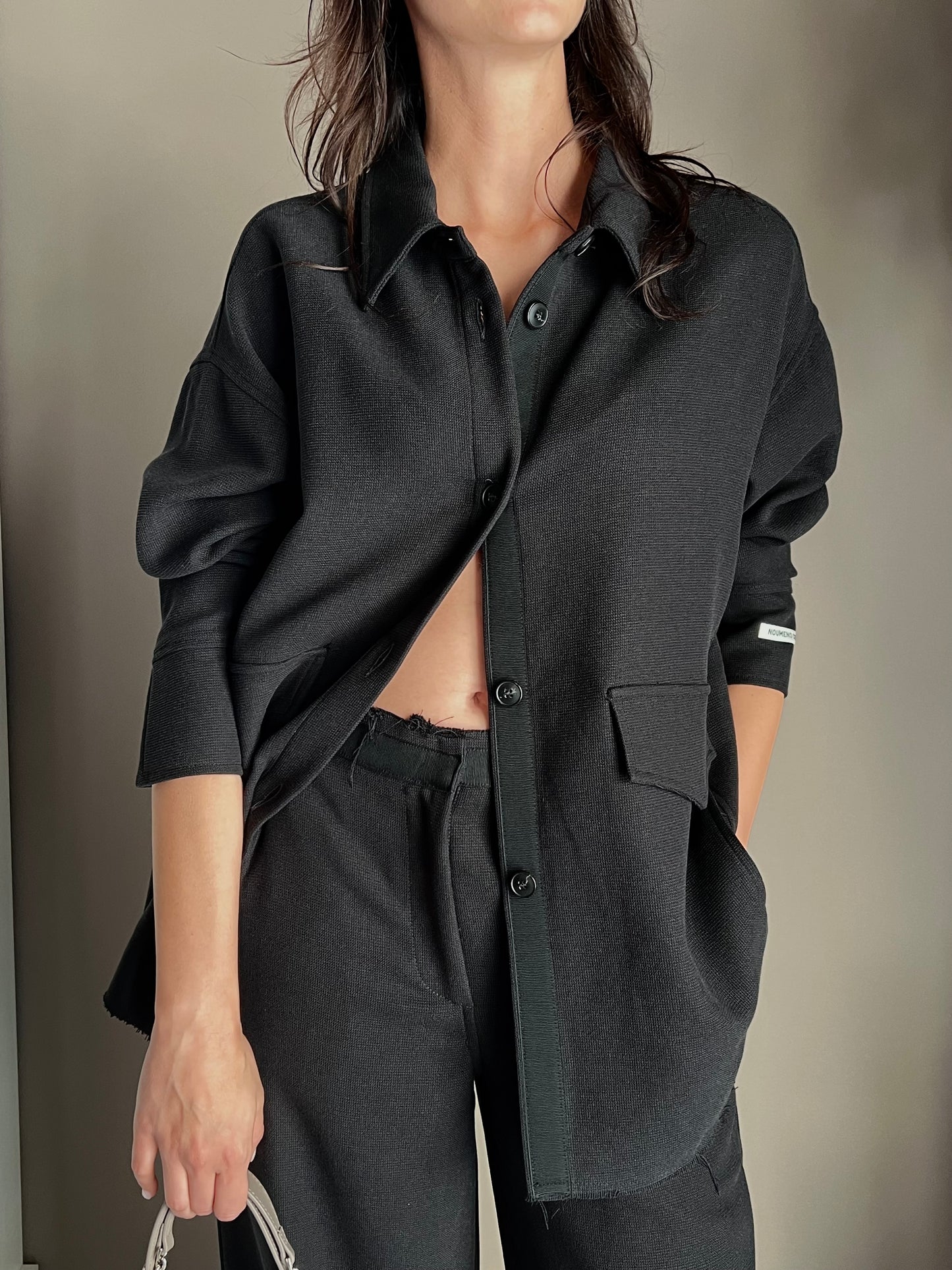 Camicia Noumeno Concept con Logo posteriore