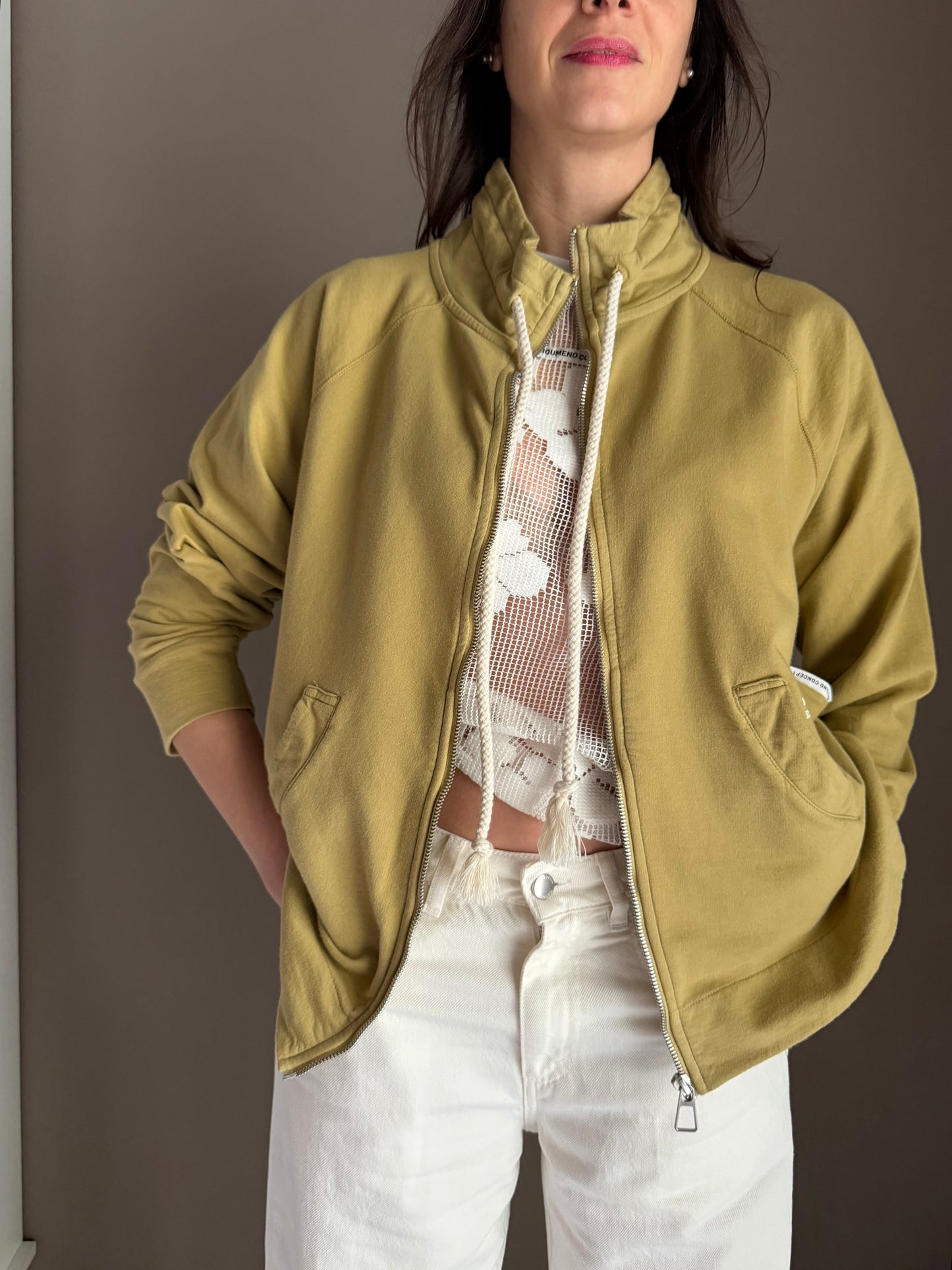 Felpa asimmetrica con zip
