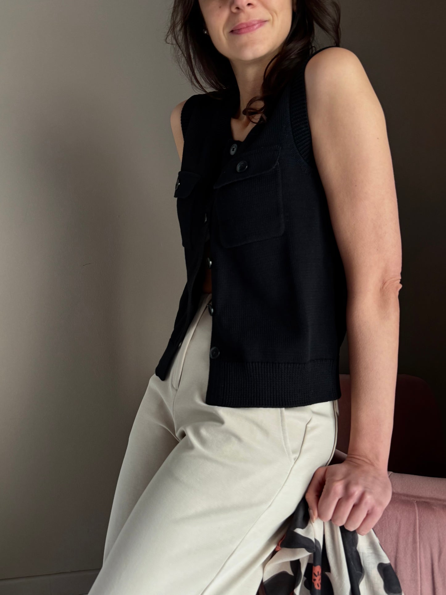 Gilet con taschini in cotone