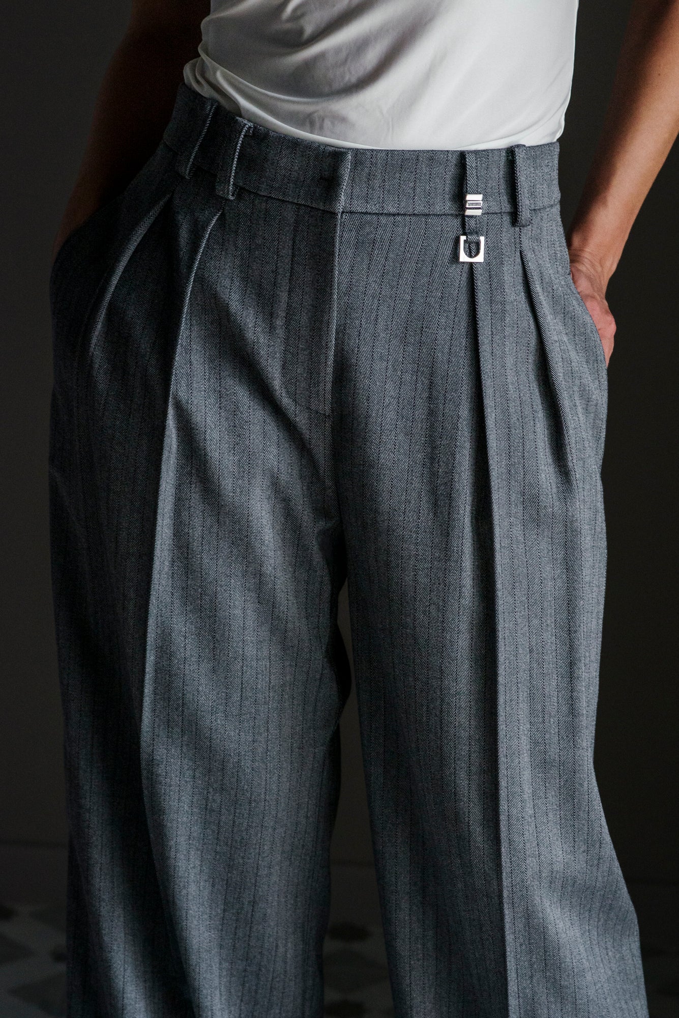 Pantalone gessato wide-leg grigio/marrone