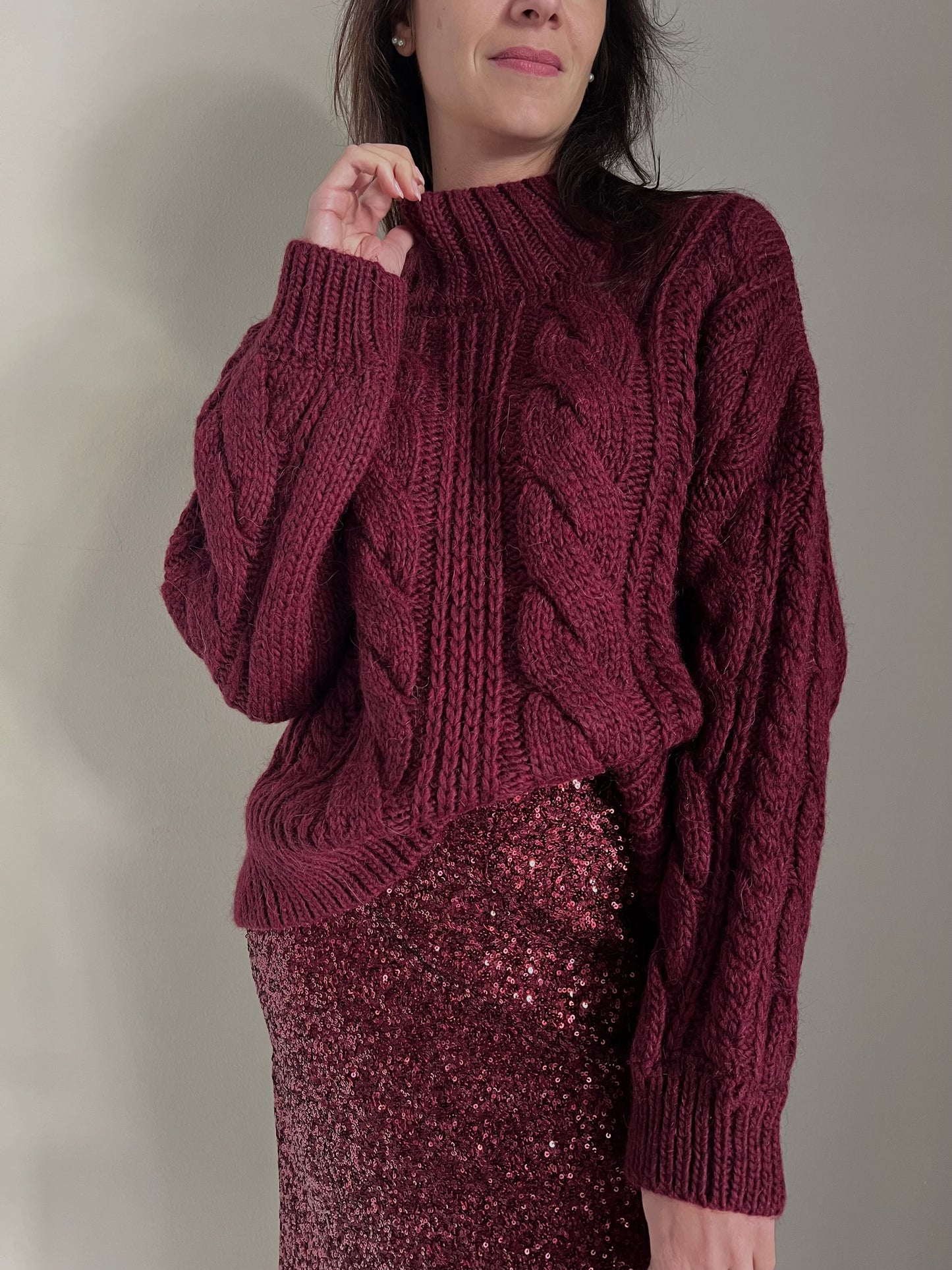 Maglia treccie collo alto Burgundy