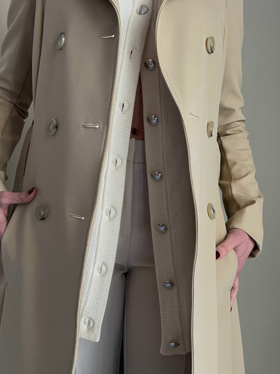 Trench con fibbia in Nylon bielastico