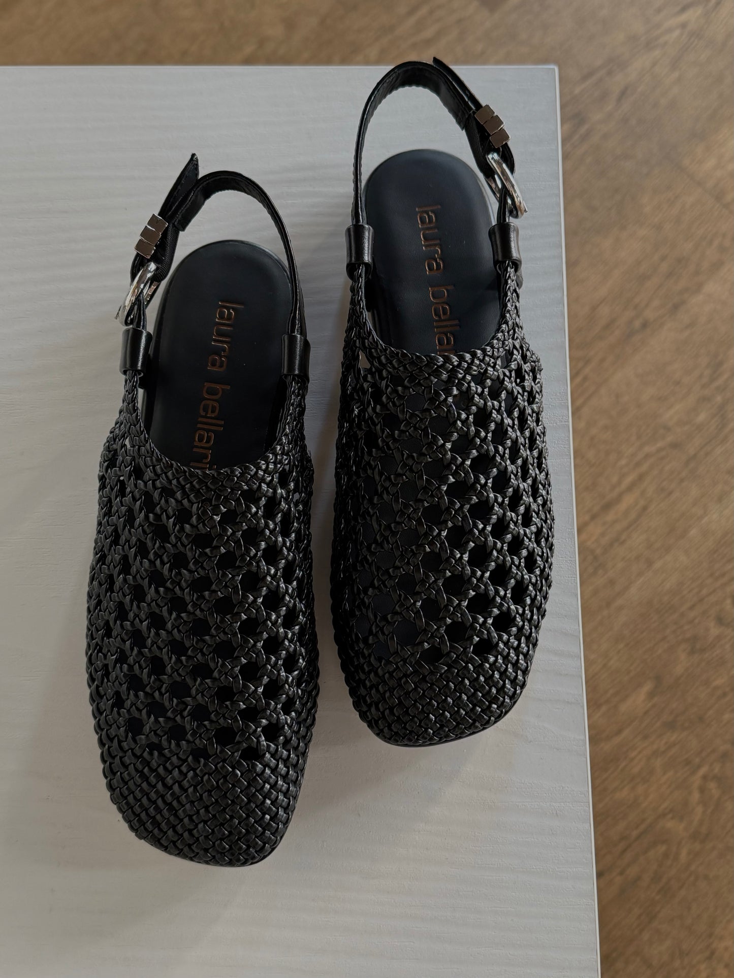 Sandalo Flat in Pelle Intrecciata Nero