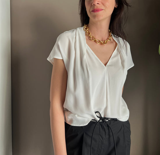 Blusa in viscosa scollo a V
