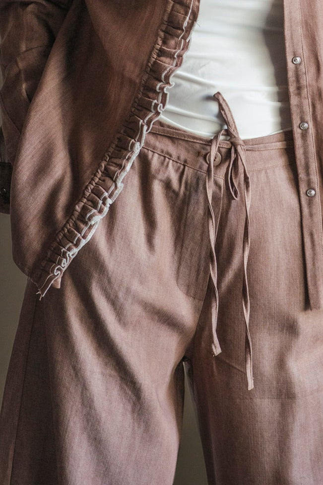 Pantalone in denim fluido caramello