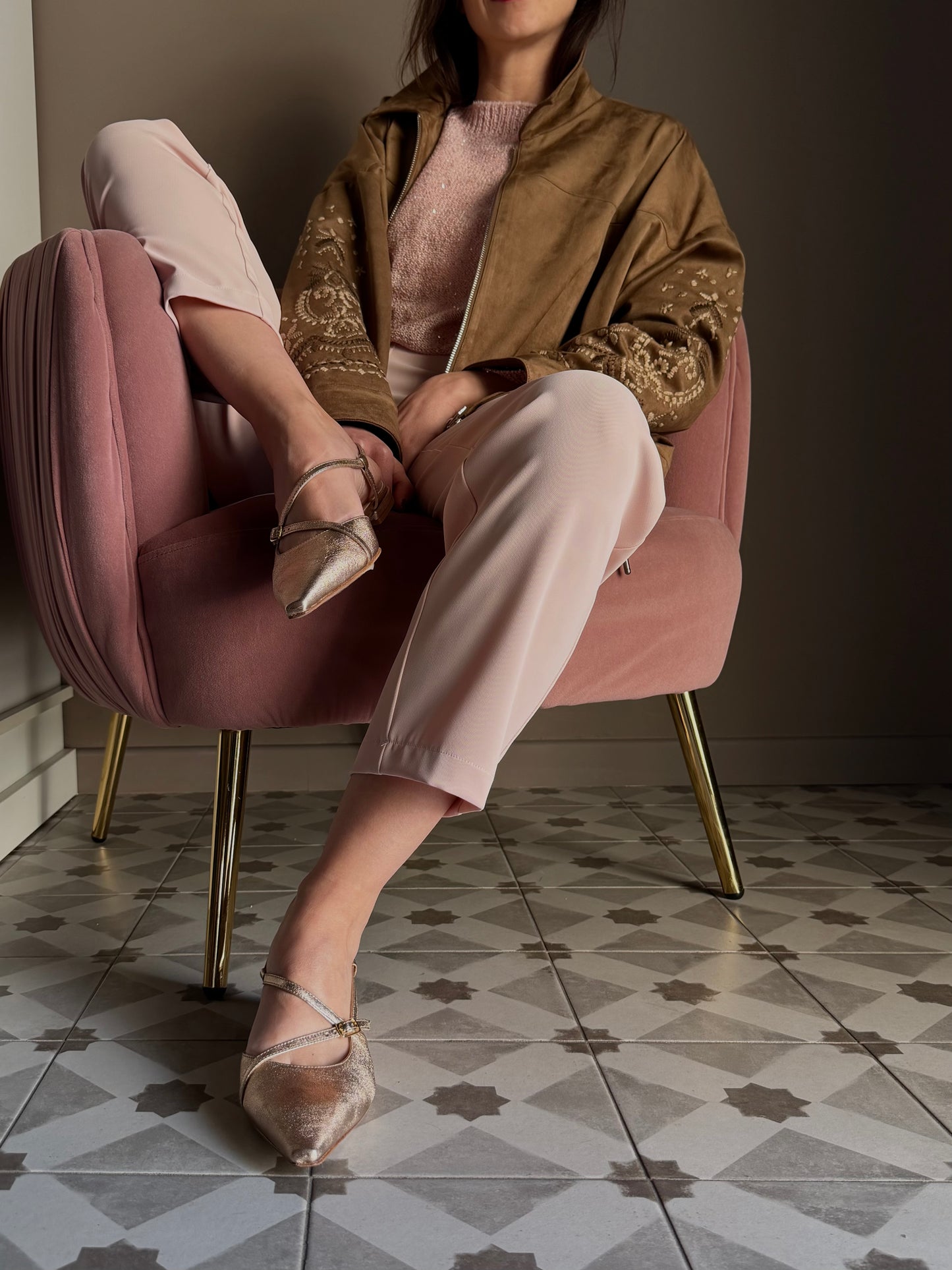 Slingback in laminato rose’