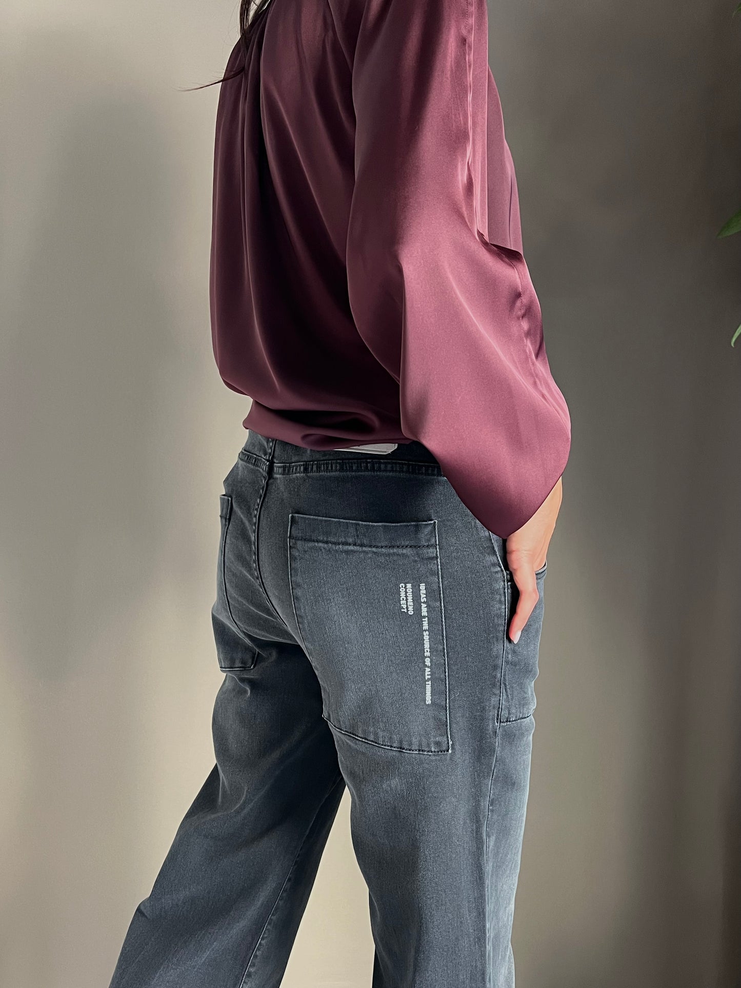 Pantalone denim Noumeno Concept nero