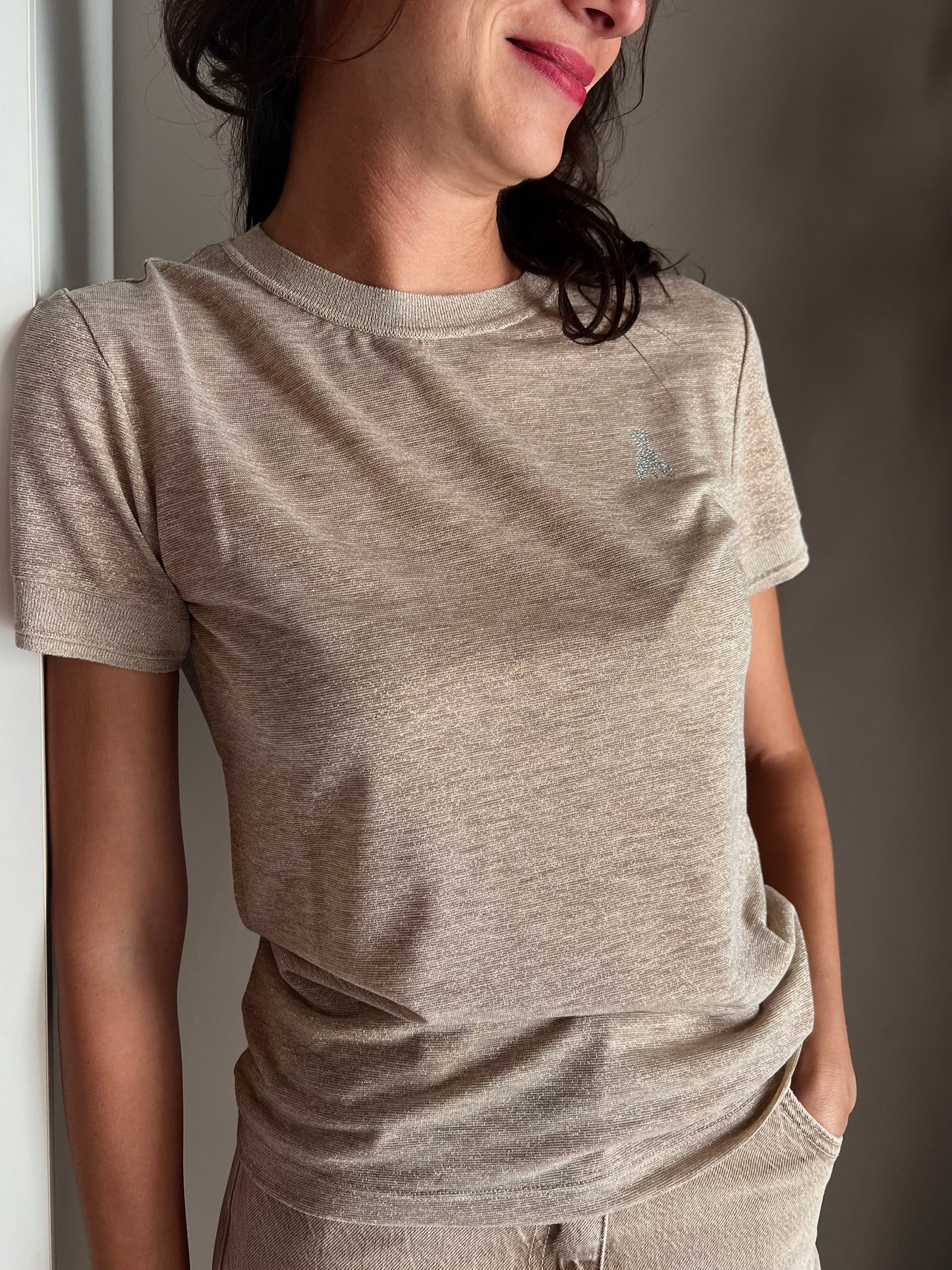 Maglia in viscosa e lurex beige