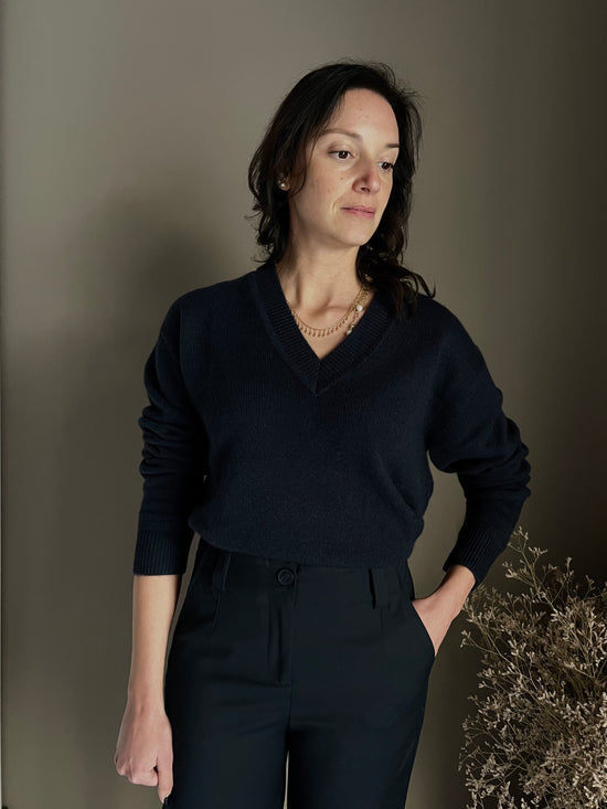 Maglia scollo a V in 100% cashemire blu marine