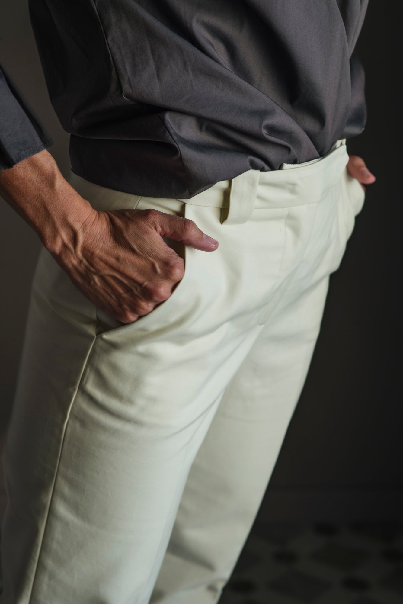 Pantalone chino in cotone crema