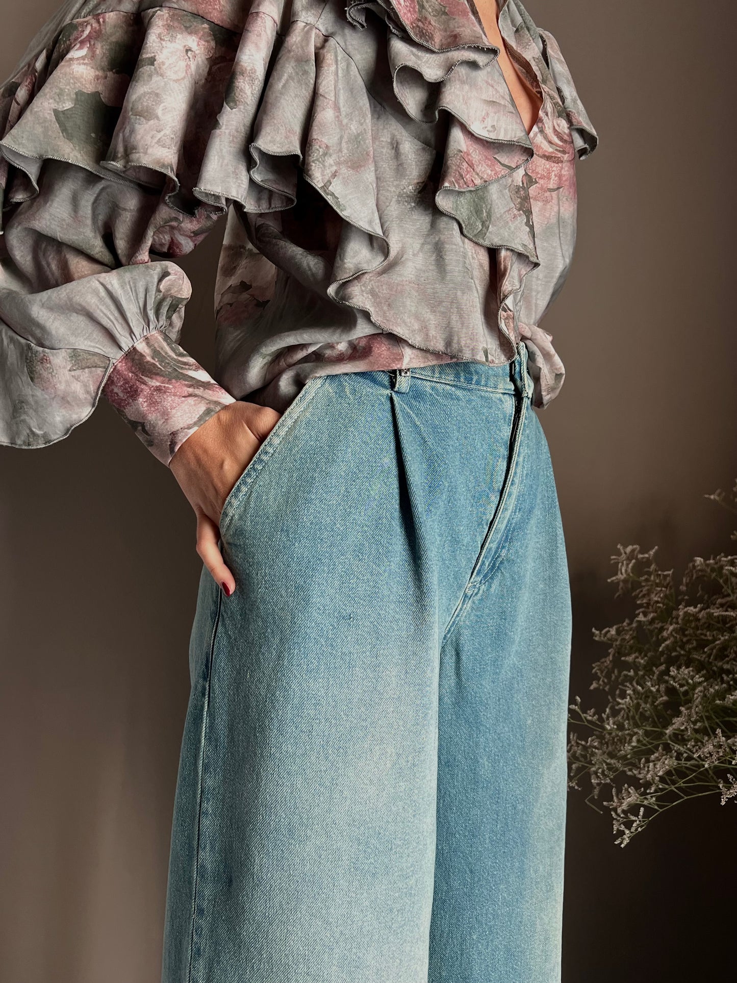 Pantalone denim Wide-Leg con pinces