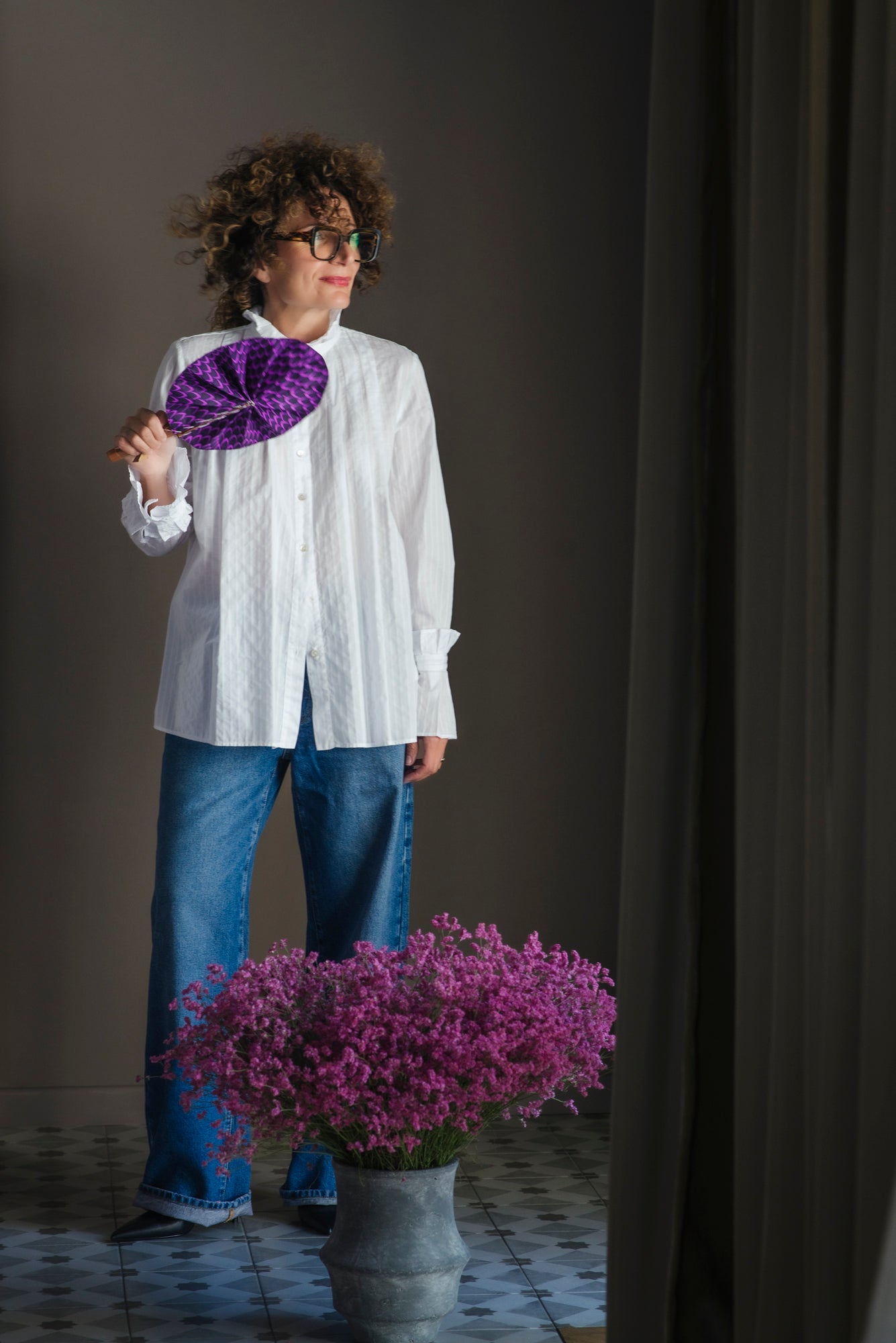 Camicia in cotone svasata con dettagli plisse bianca