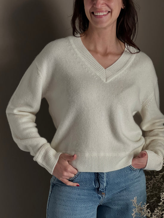 Maglia scollo a V in 100% cashemire milk