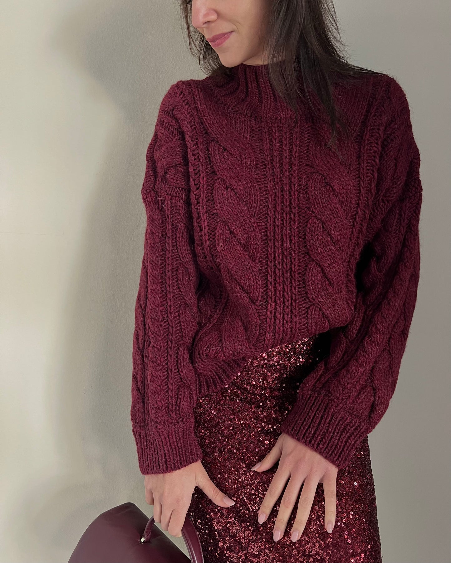 Maglia treccie collo alto Burgundy