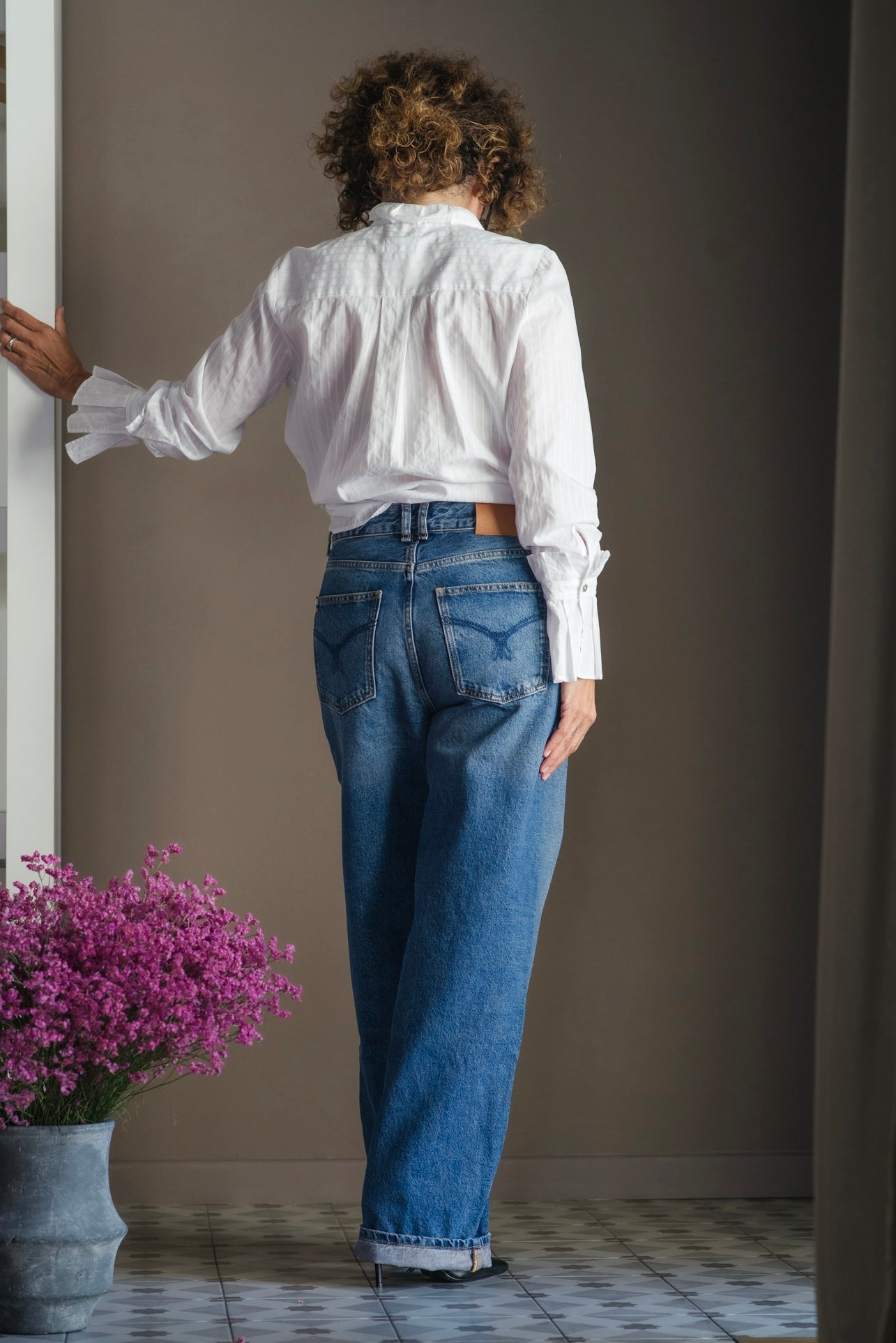 Pantalone denim gamba larga in cotone riciclato