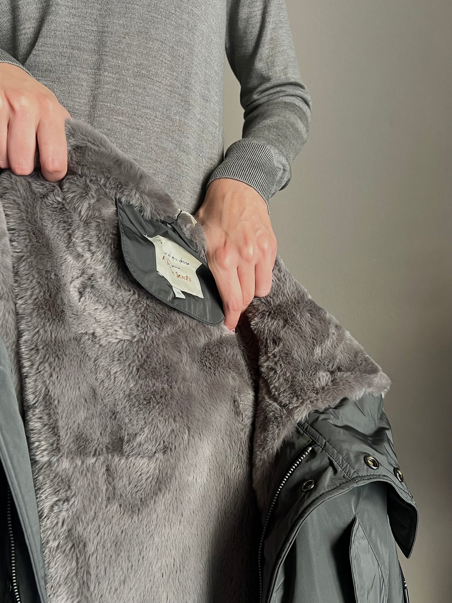 Giubbotto Parka imbottito con fodera in ecopelliccia