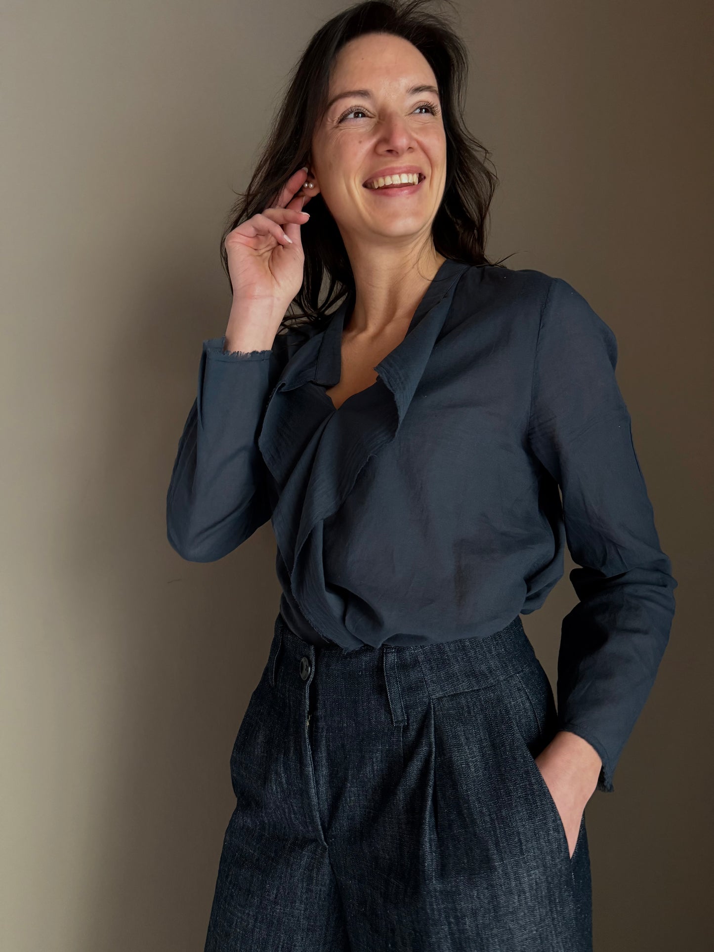 Blusa in cotone garzato con rouches