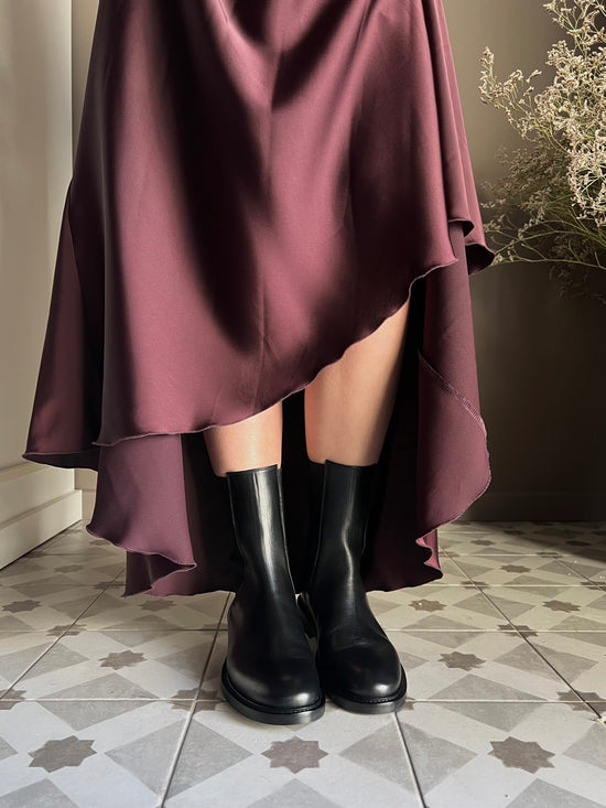 Stivaletto in pelle con elastici laterali