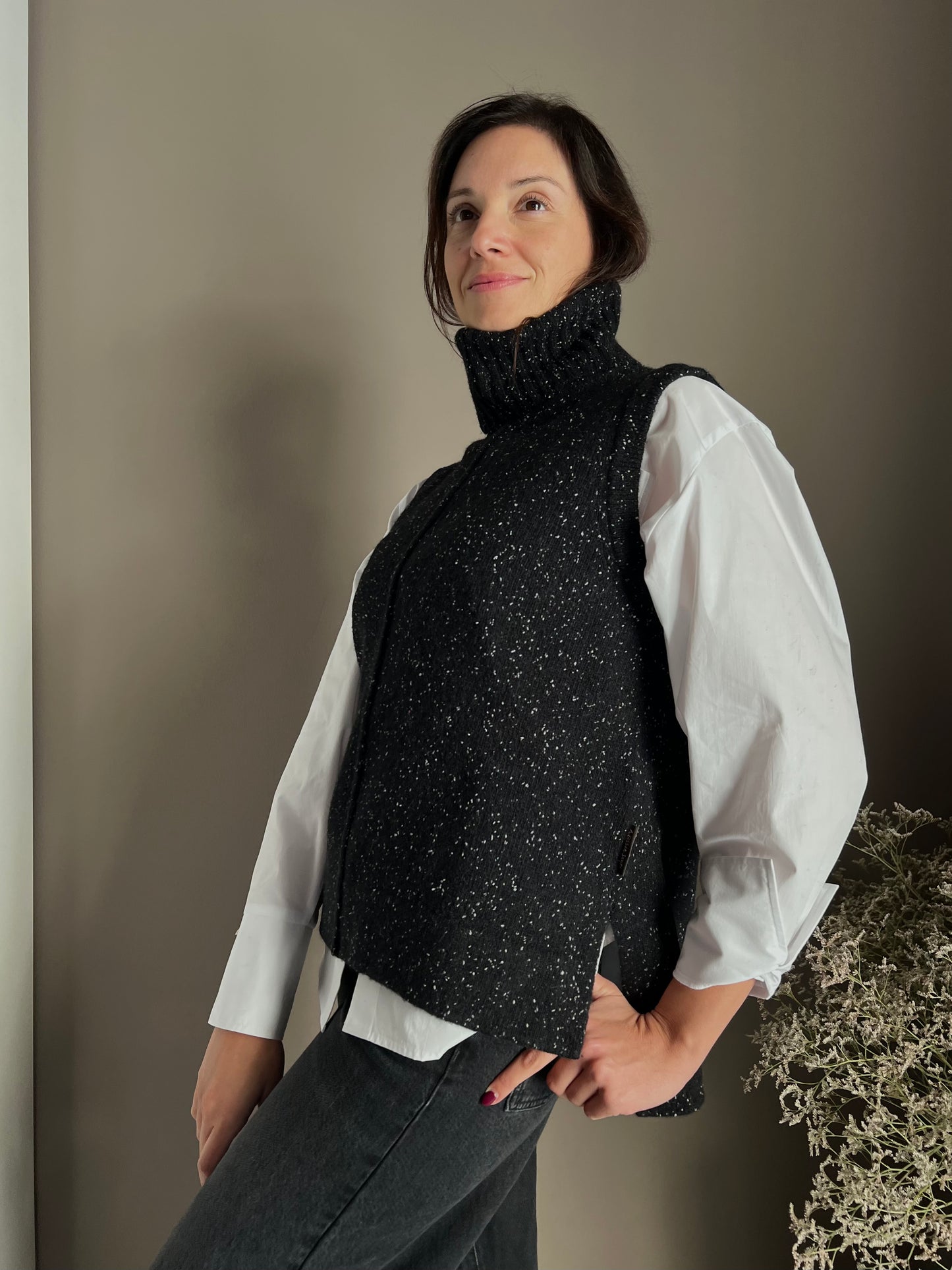 Gilet collo alto in lana