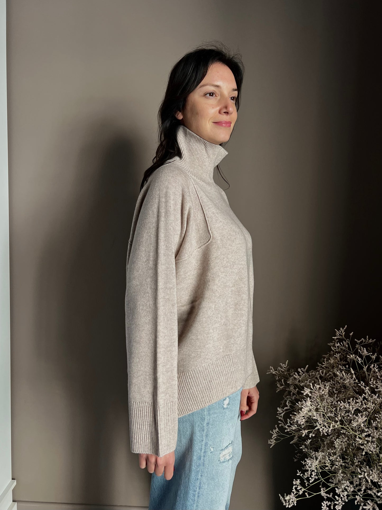 Maglia collo alto in lana e Cashemire beige