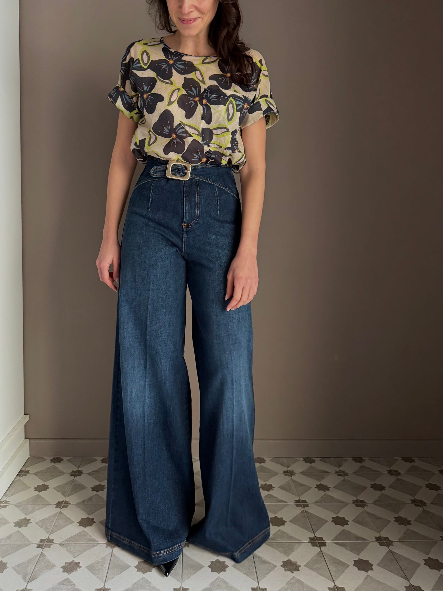 Pantalone denim con dettaglio fibbia