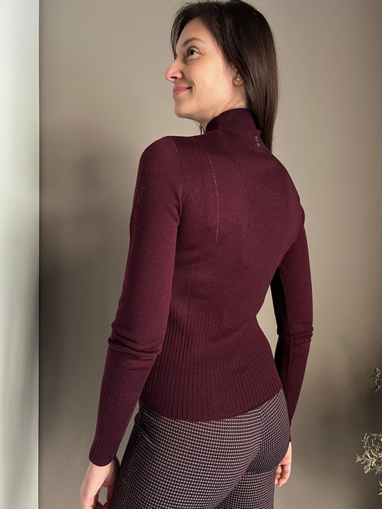 Maglia in lana rasata collo alto Purple red