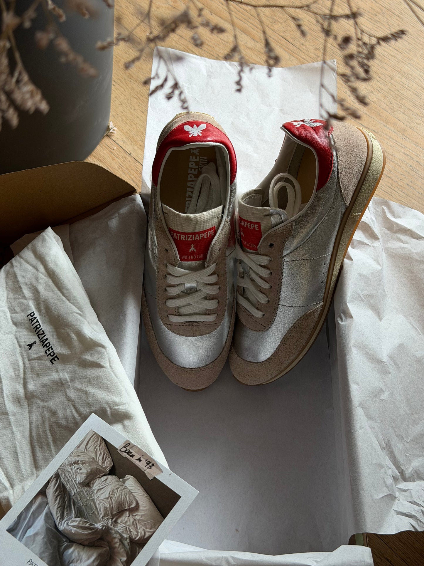 Running Skin Sneakers Silver e Red