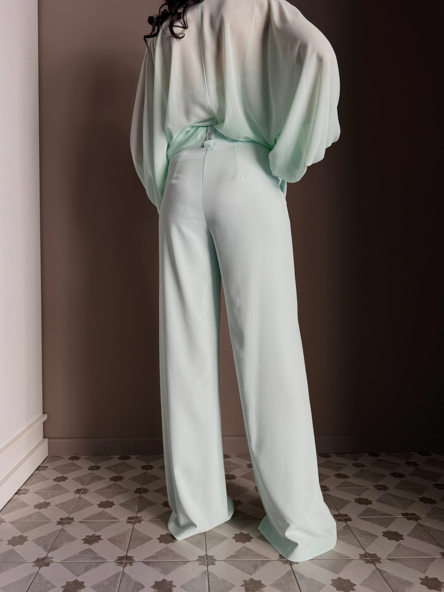 Pantalone a palazzo con tasche laterali light aqua