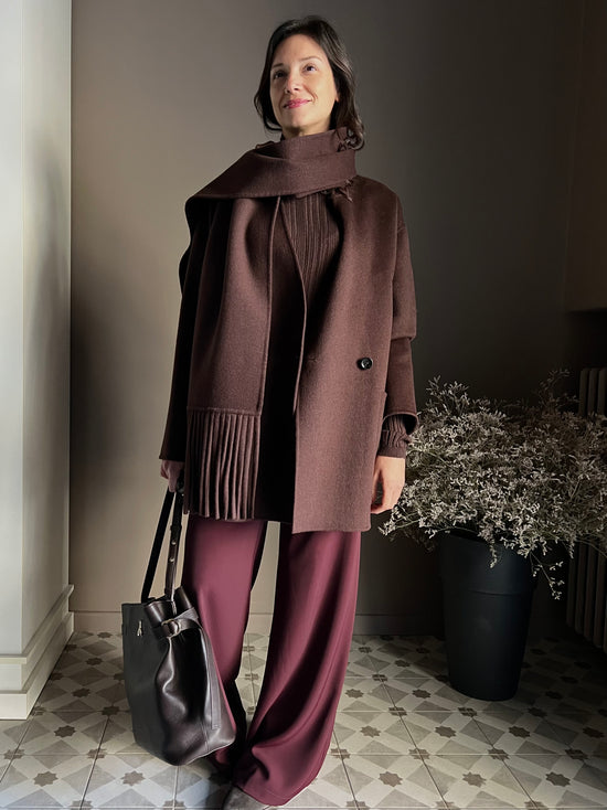 Cappotto in pura lana oversize con sciarpa abbinata