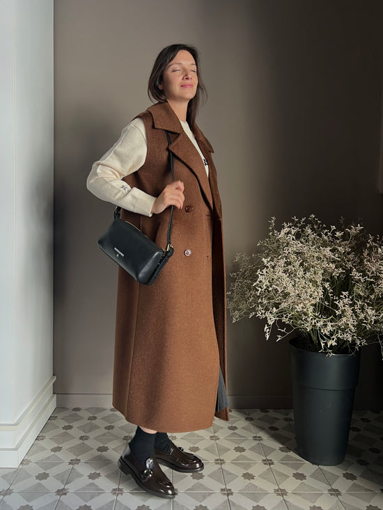 Cappotto smanicato in lana e alpaca