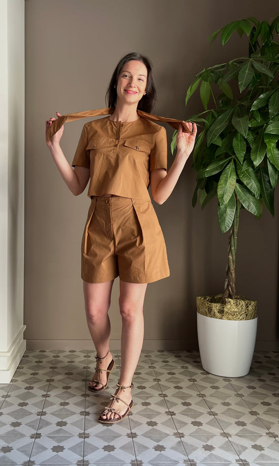 Camicia corta in popeline con foulard