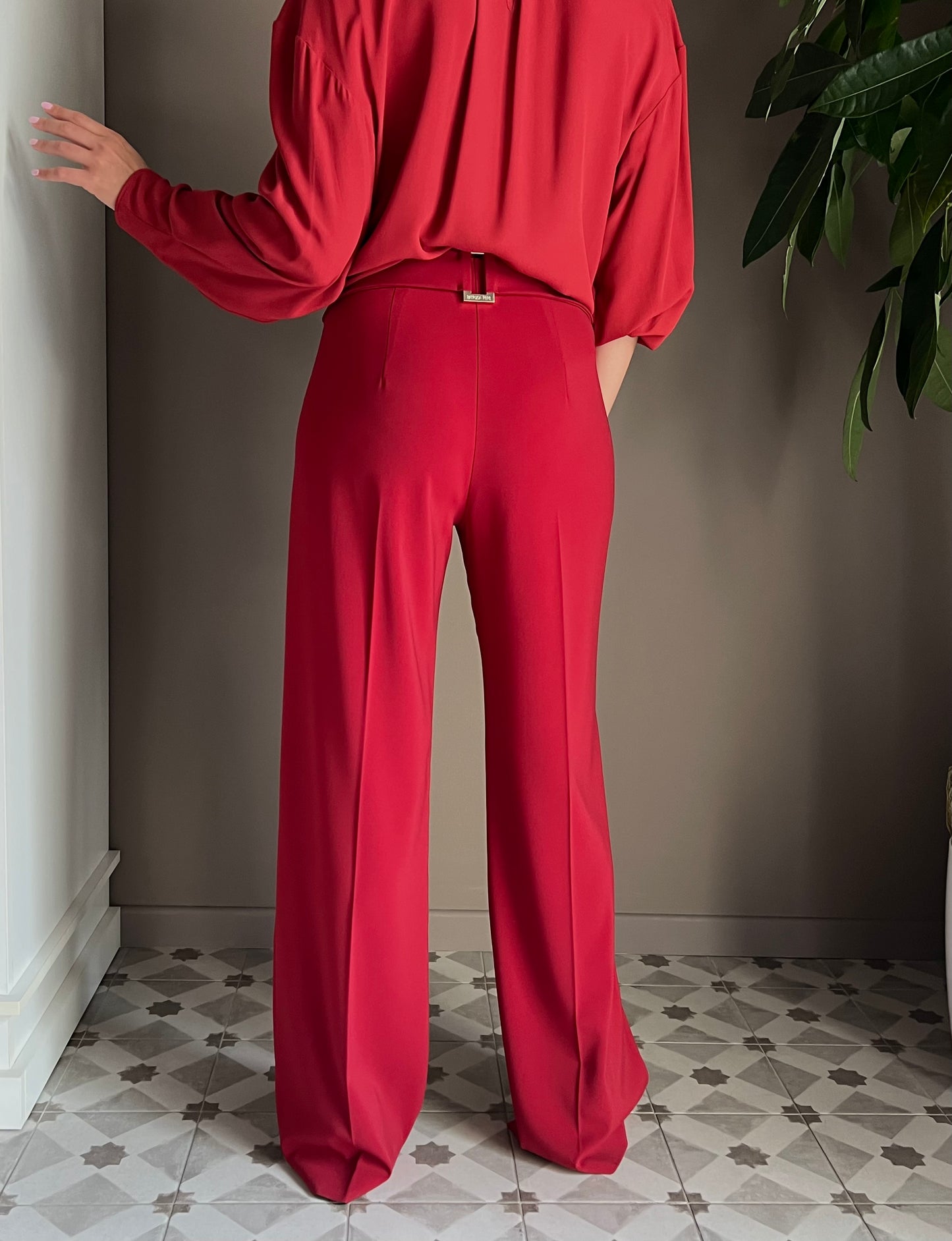 Pantalone in crepe fluido velvet red