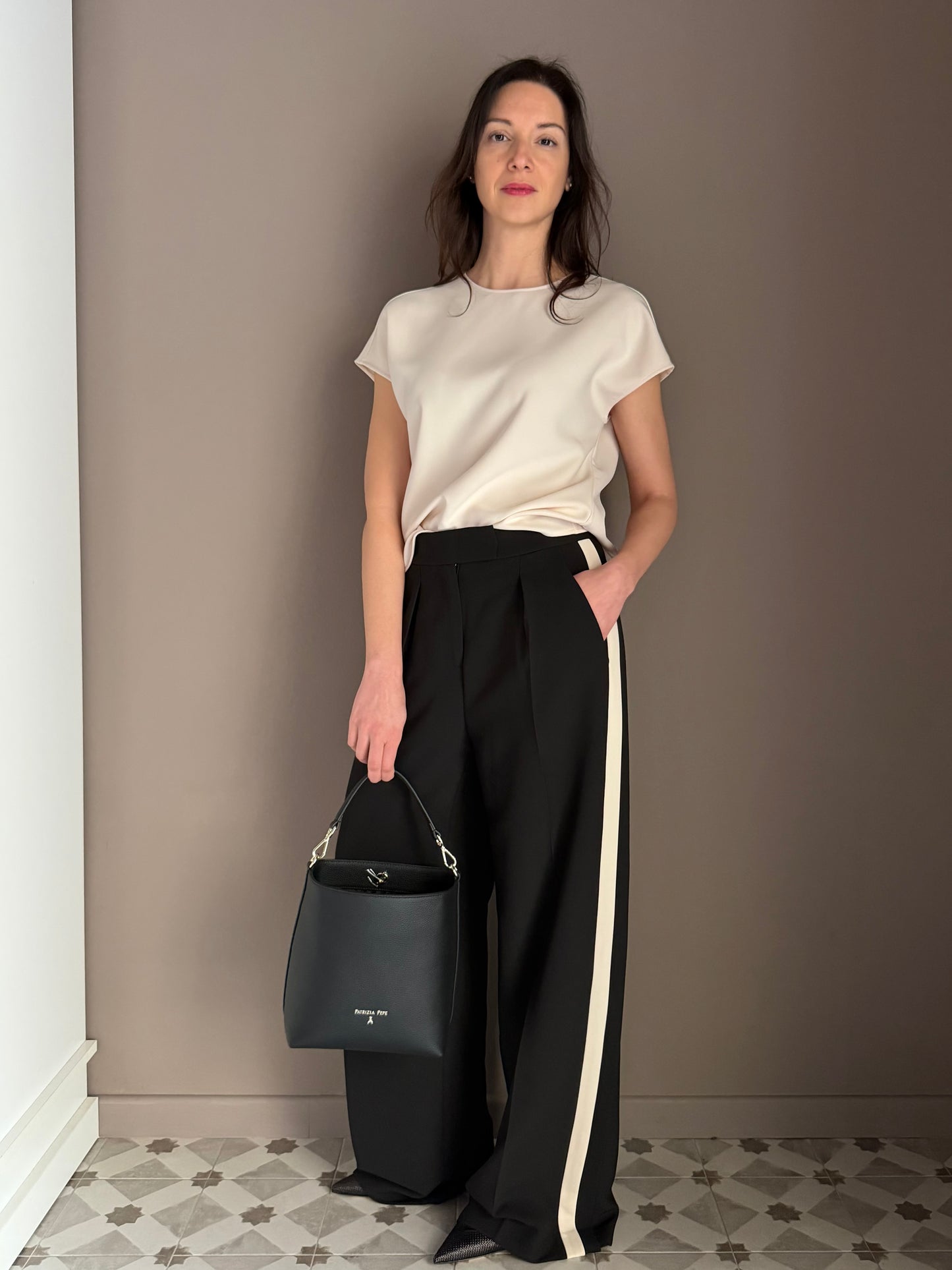 Borsa secchiello con tracolla