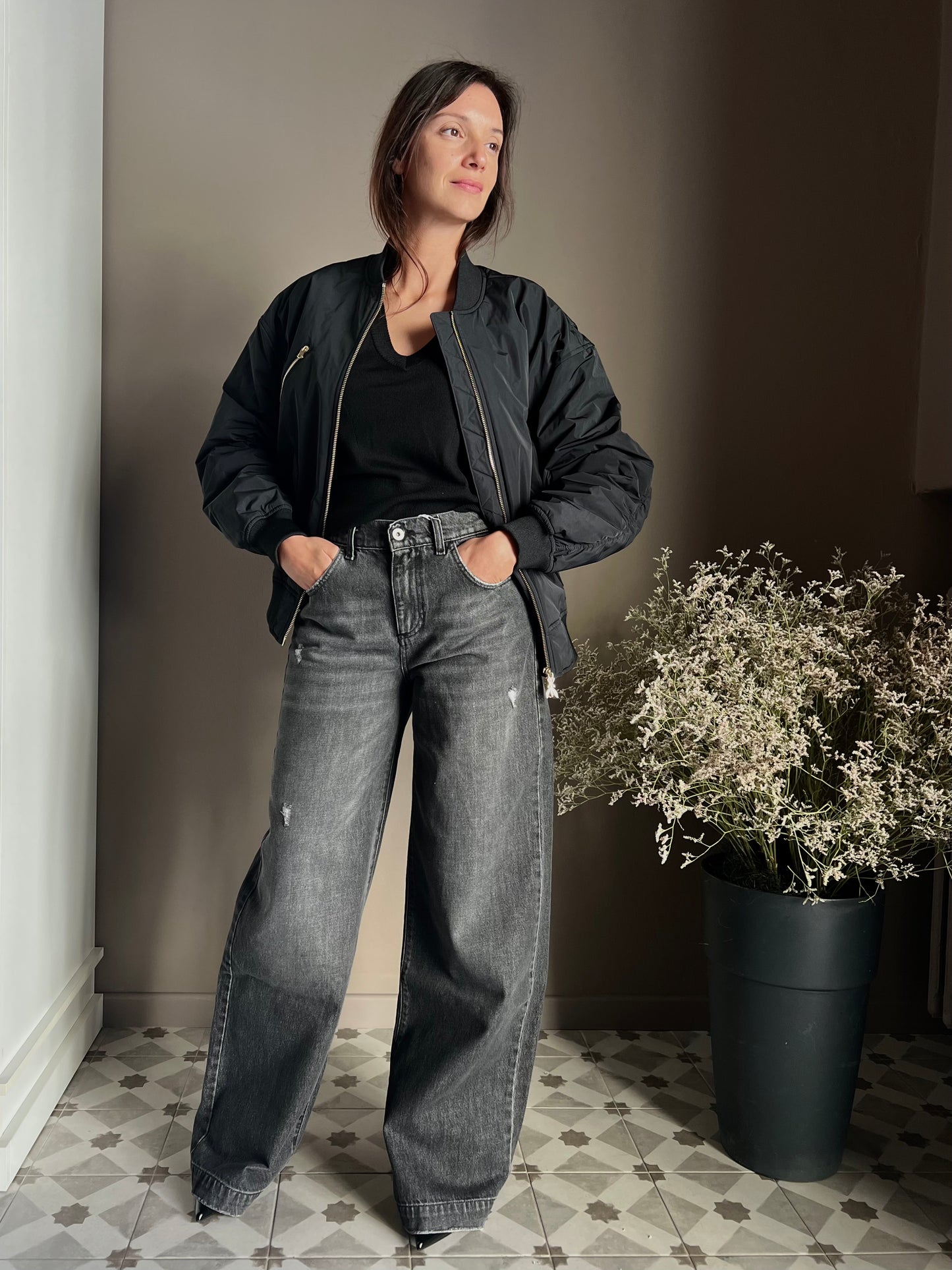 Pantalone denim Noumeno Concept gamba larga