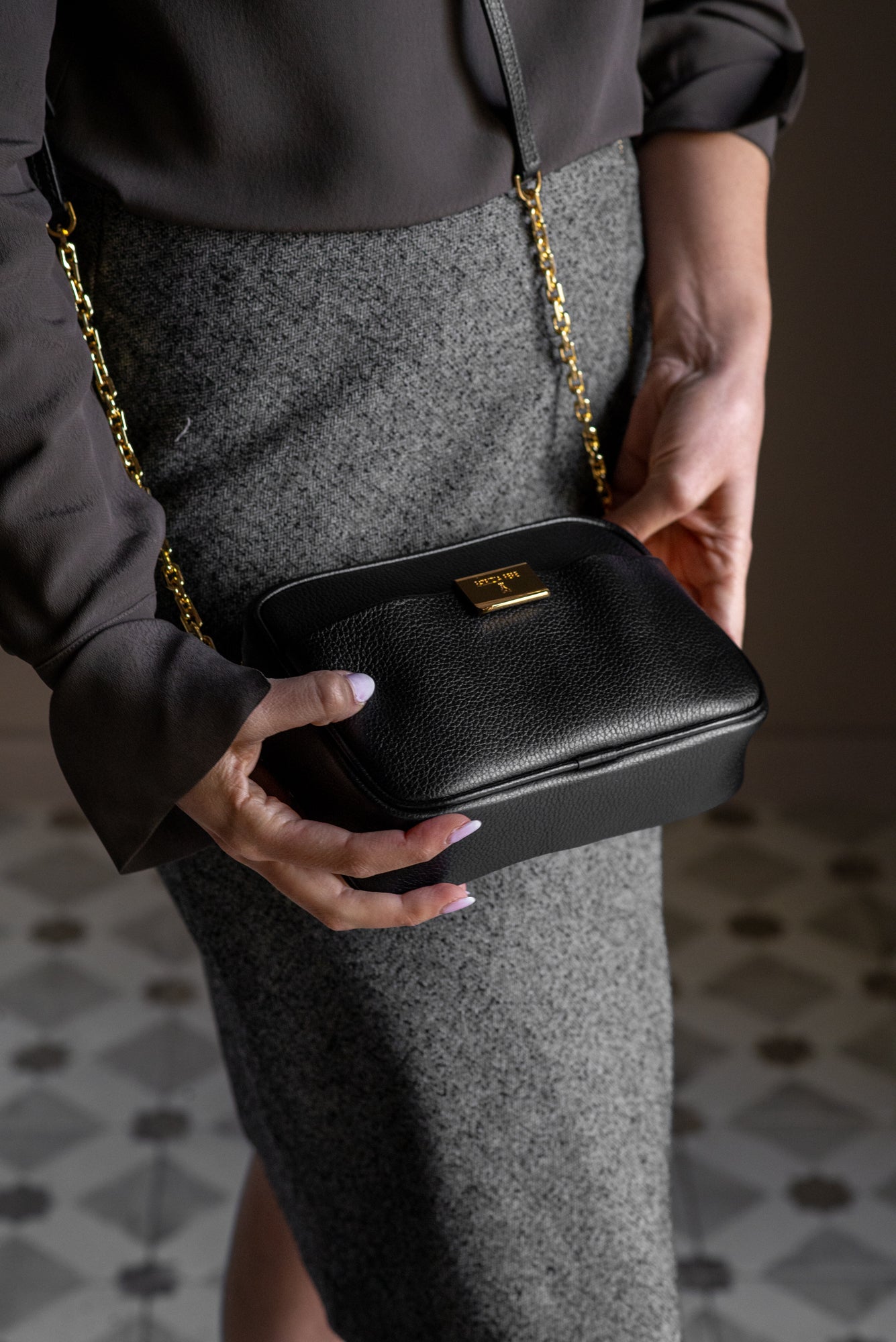 Borsa Crossbody in Pelle Patrizia Pepe Moro