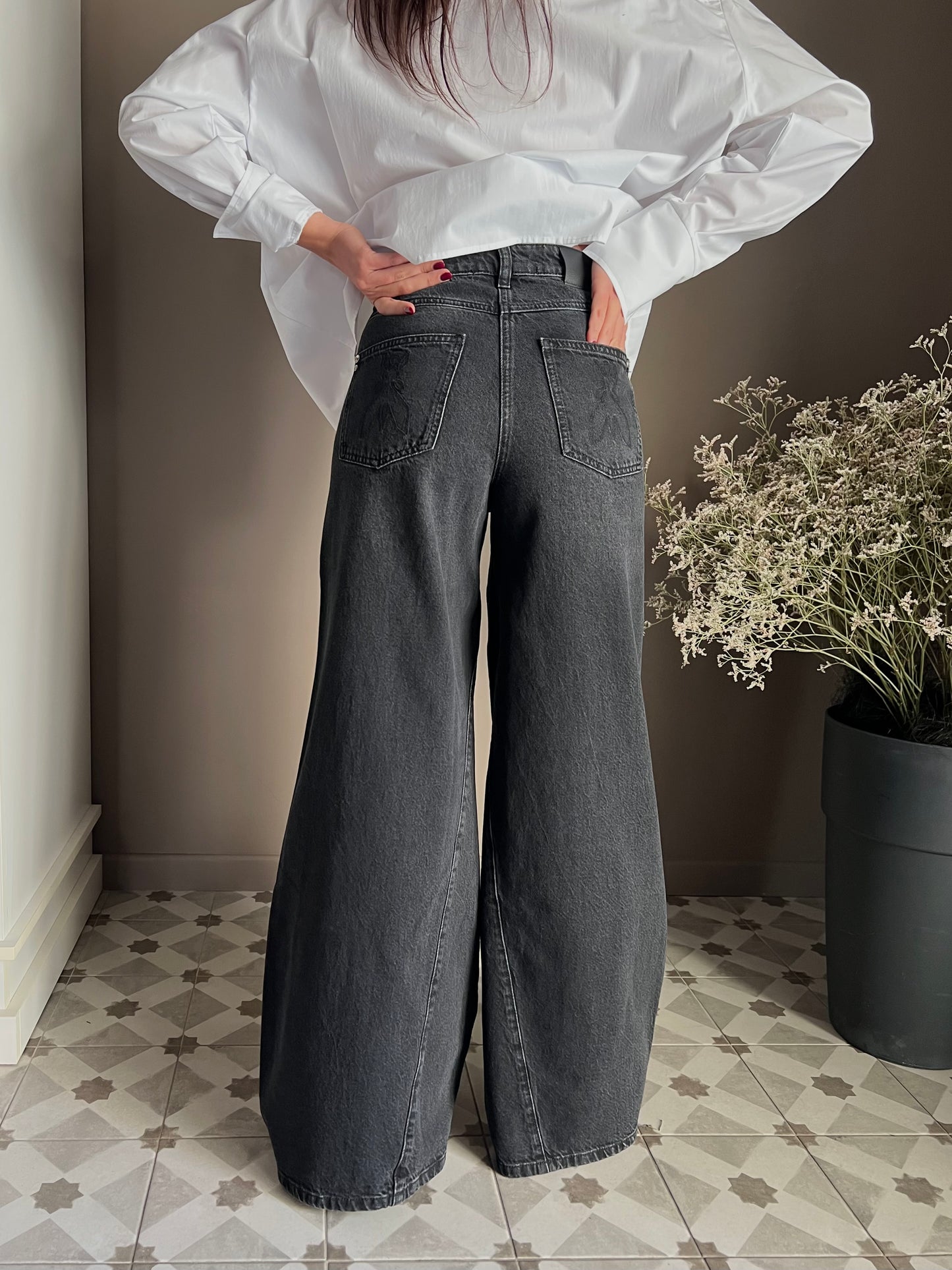 Pantalone denim vita alta gamba larga nero