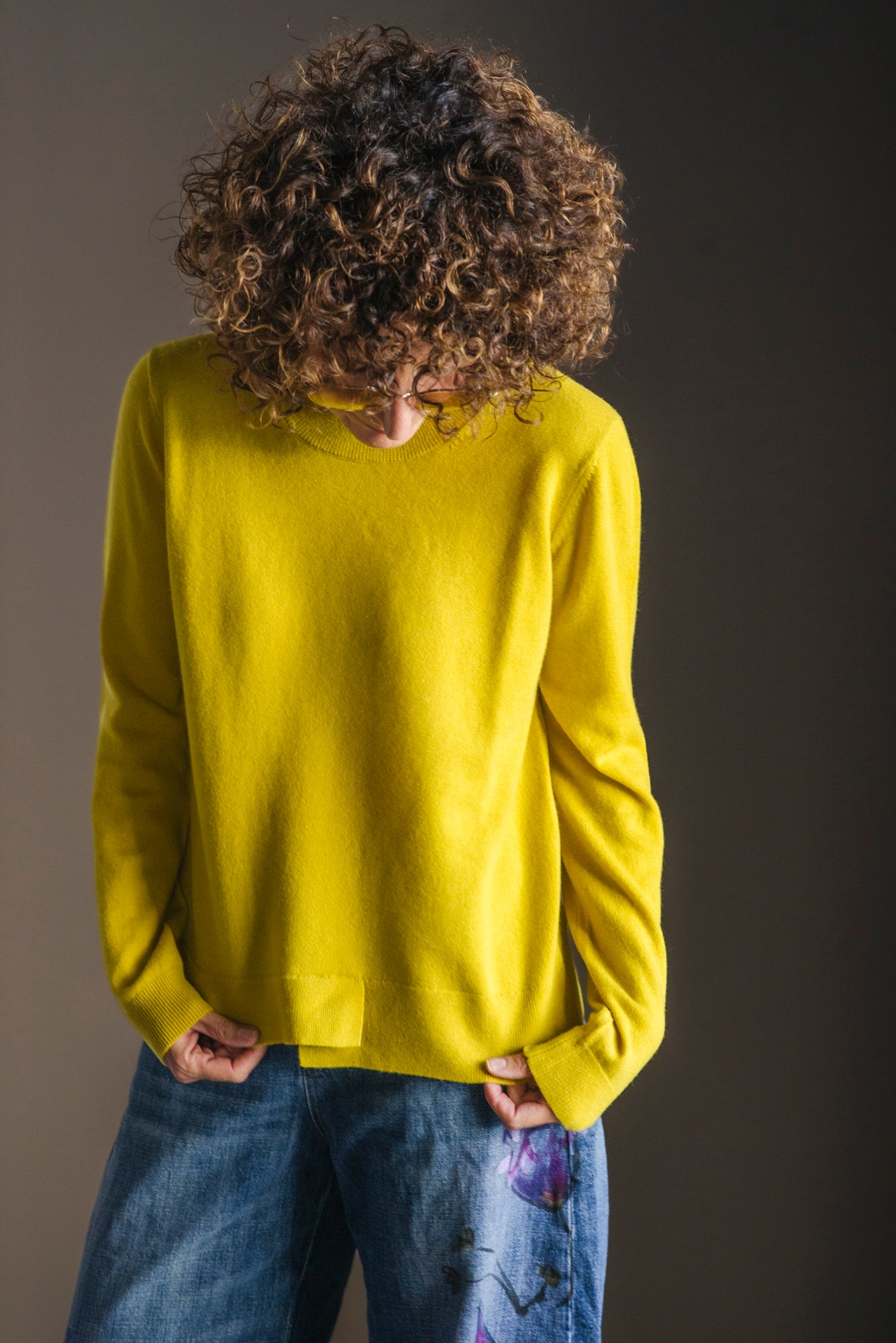 Maglia ocra girocollo misto cashmere