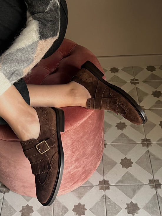 Mocassino Frangia e Fibbia Anna F. in Camoscio Marrone