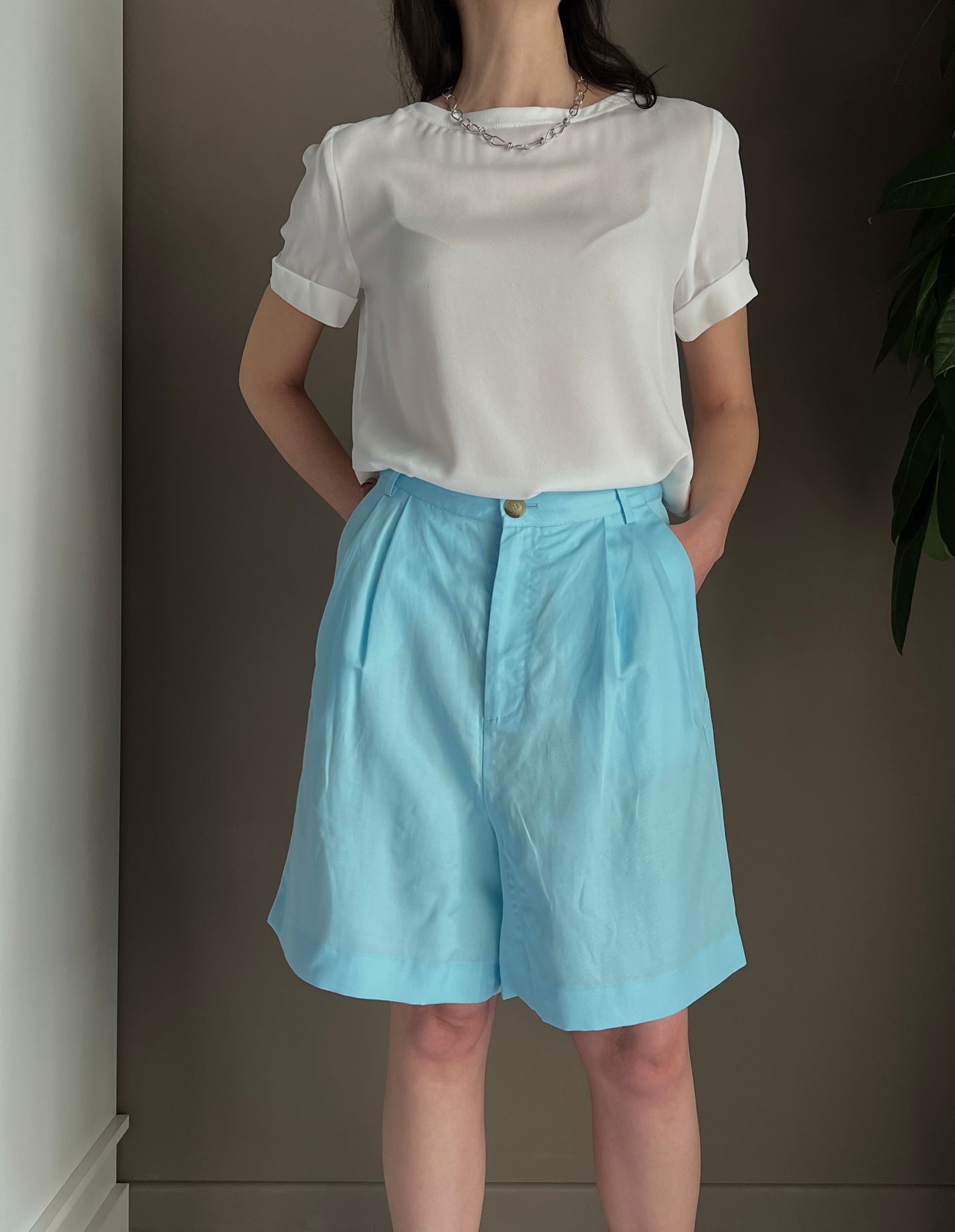 Bermuda in misto lino azzurro